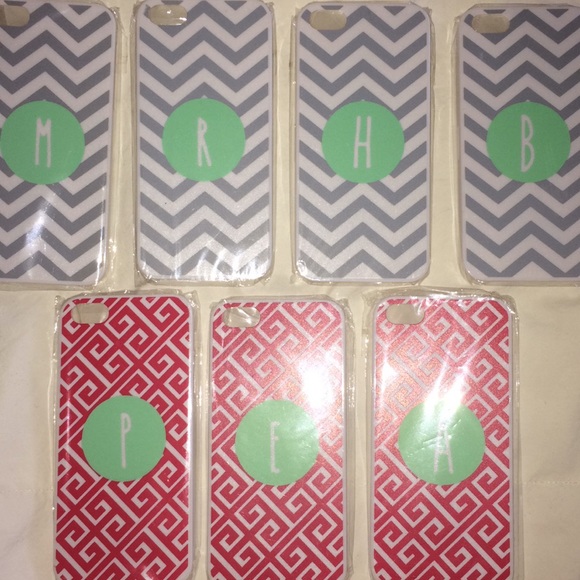 IPhone 5/S Initial Cases - Picture 2 of 6